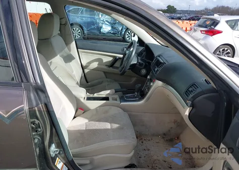 2008 Subaru Outback из США, поврежденный, VIN 4S4BP60C887322191